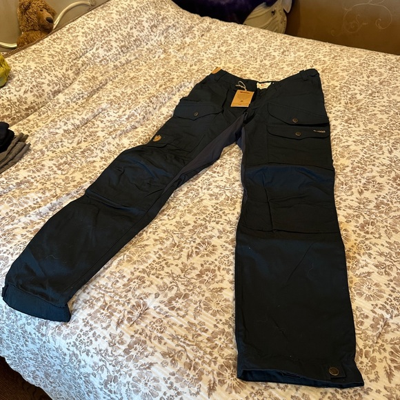Fjallraven Pants NWT Size 6 Women - Picture 10 of 13